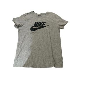 NIKE SPORTSWEAR W ESSENTIAL T-SHIRT
